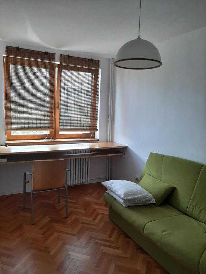 Hyggelig Leilighet Oradea Eksteriør bilde